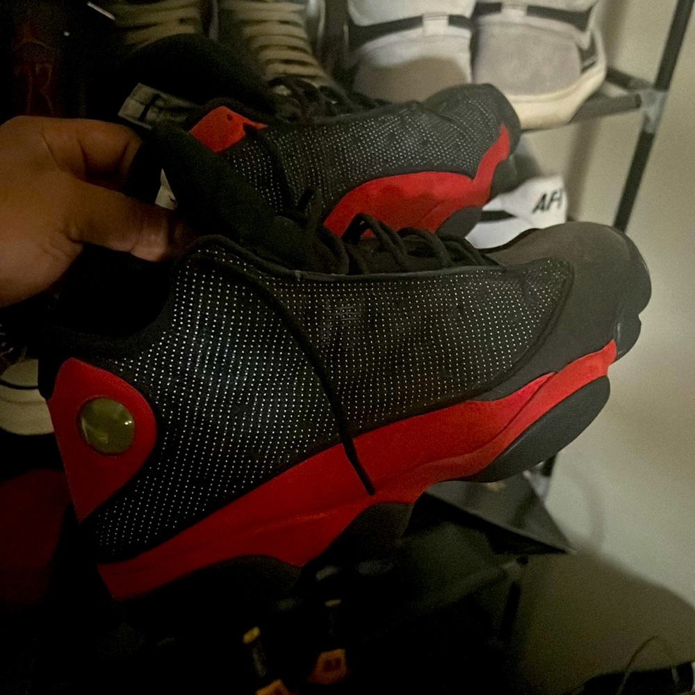 Retro Jordan 13s red n black